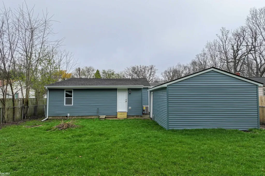 3145 Gracelawn Avenue Mt. Morris Township MI 48504