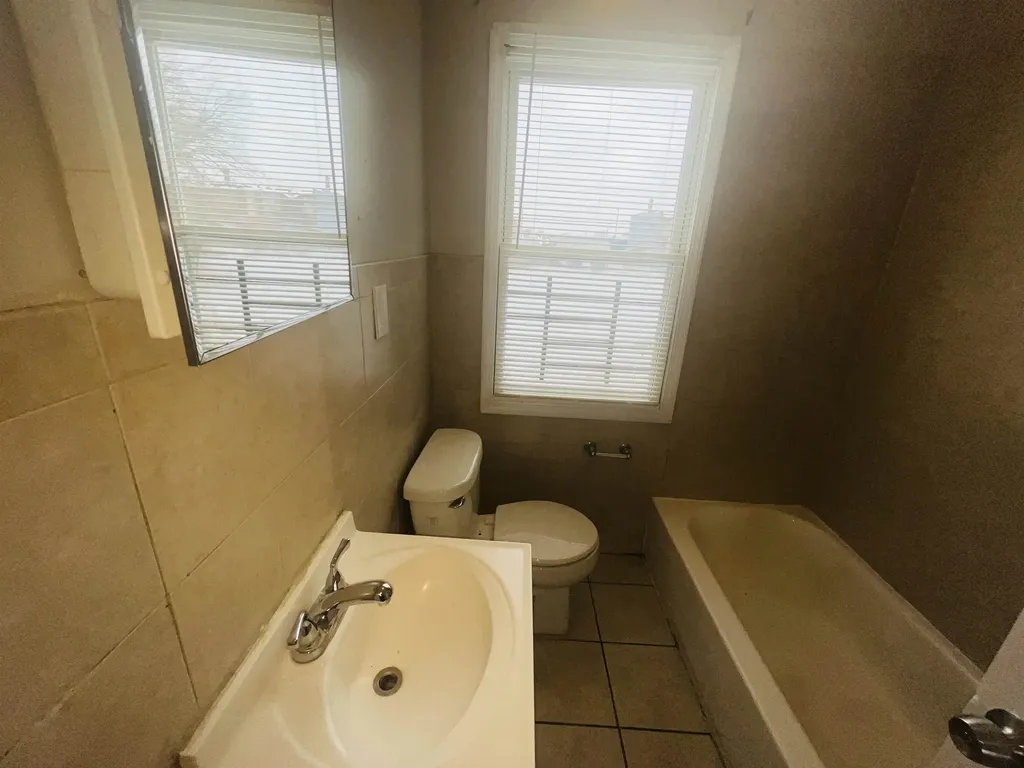 15349 San Juan Drive Detroit City MI 48238