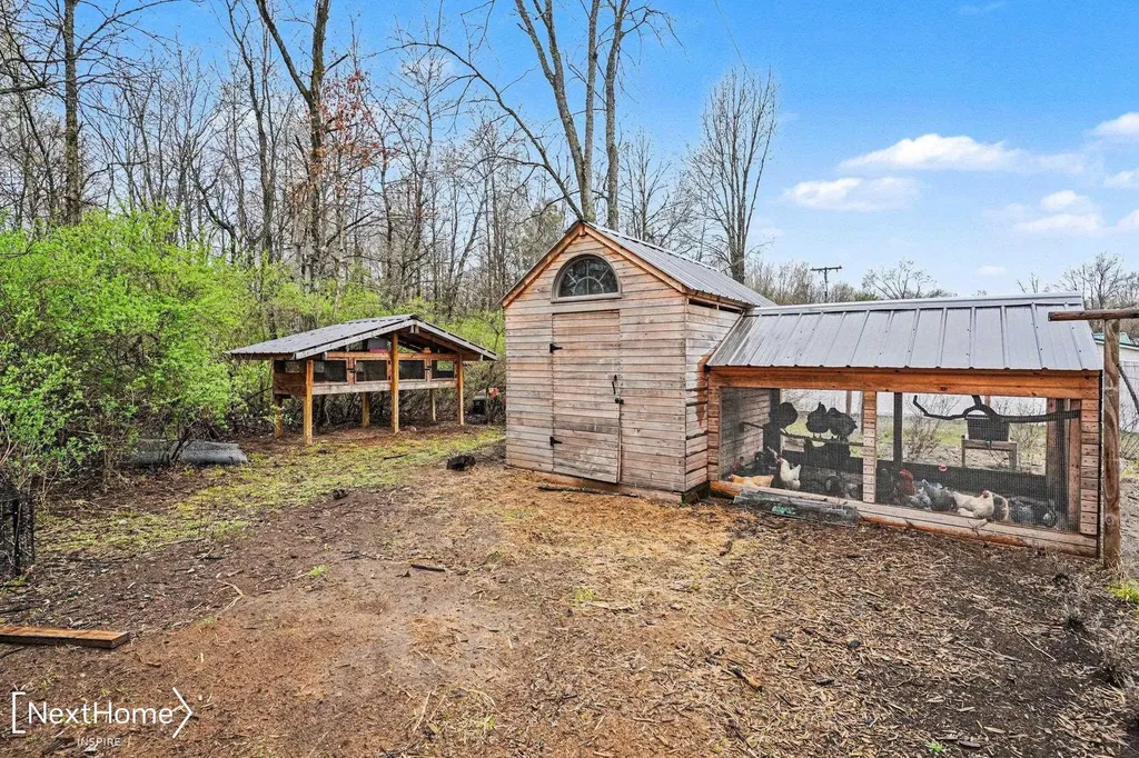 5720 Chambers Road Fremont Township MI 48744