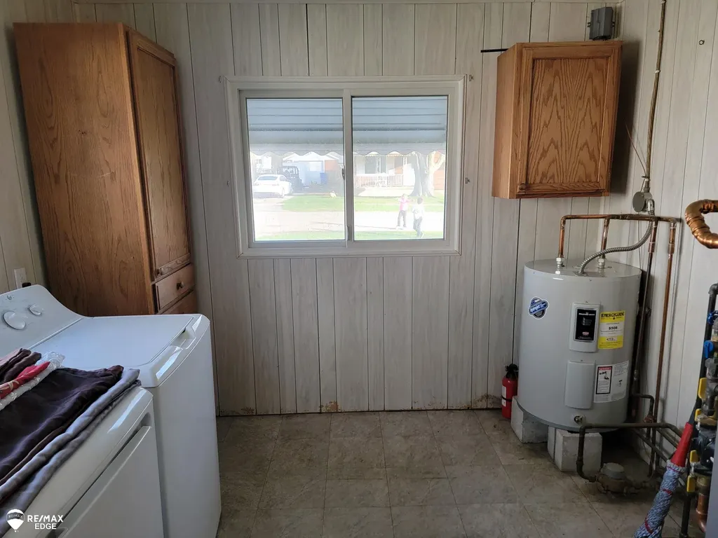 211 Athletic Street Otisville Village MI 48463