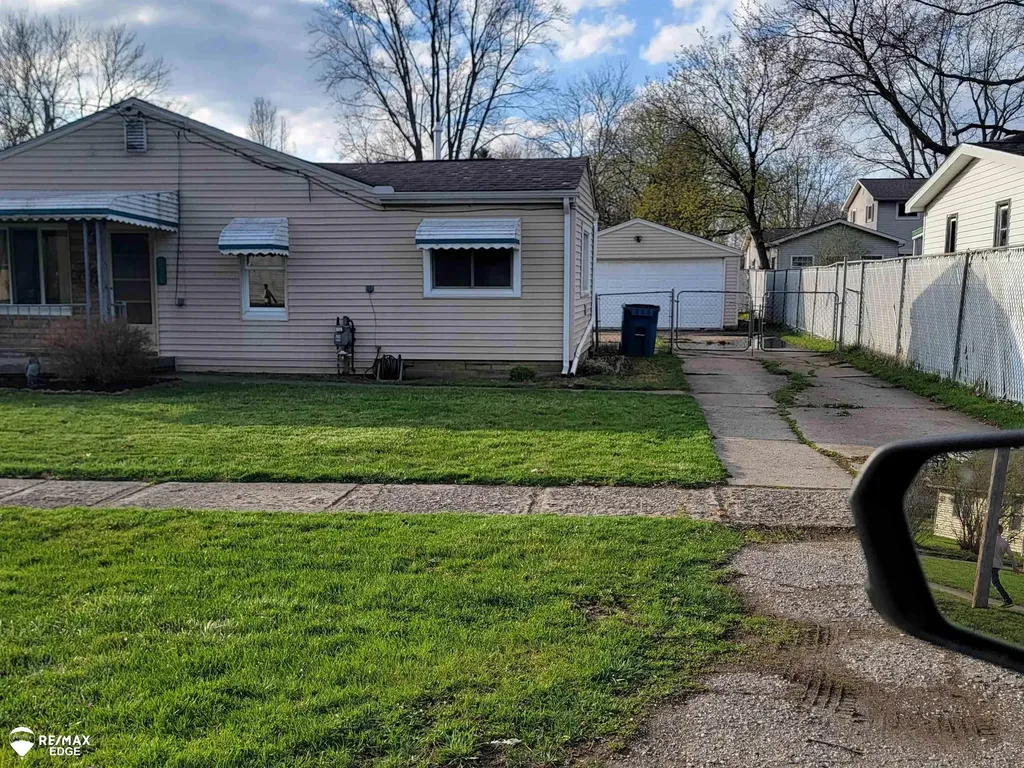 211 Athletic Street Otisville Village MI 48463