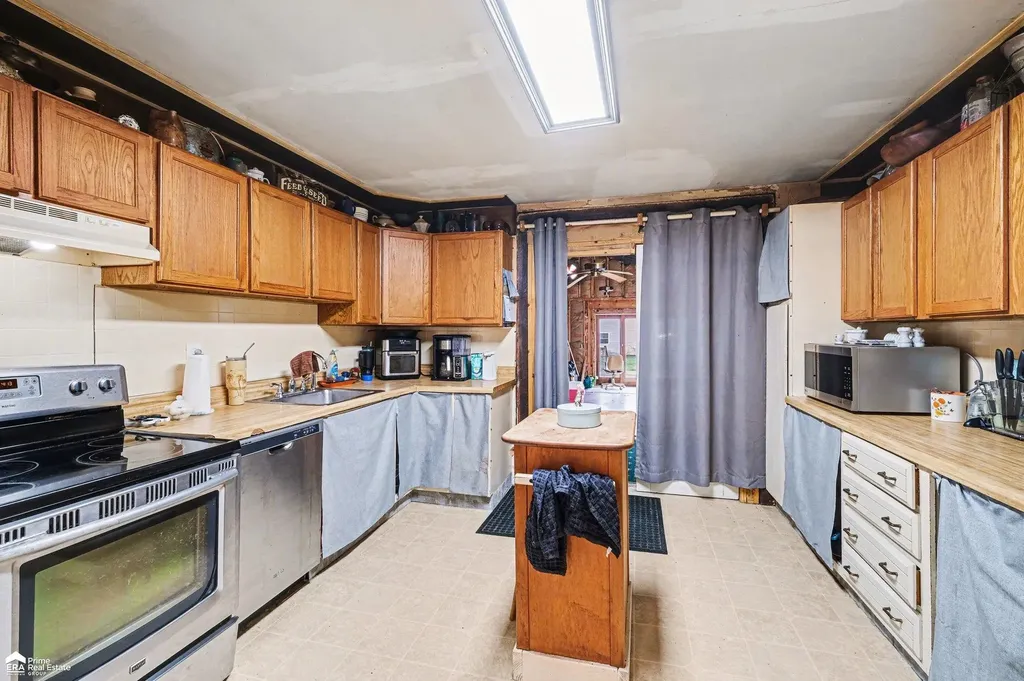 10187 Dodge Road Montrose Charter Township MI 48457