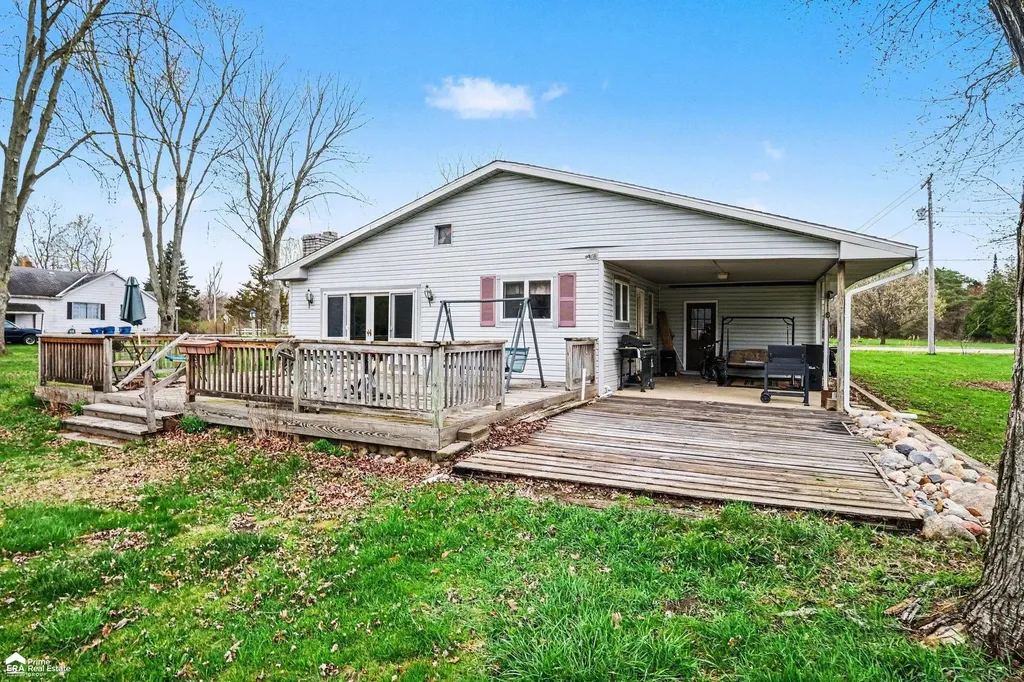 10187 Dodge Road Montrose Charter Township MI 48457