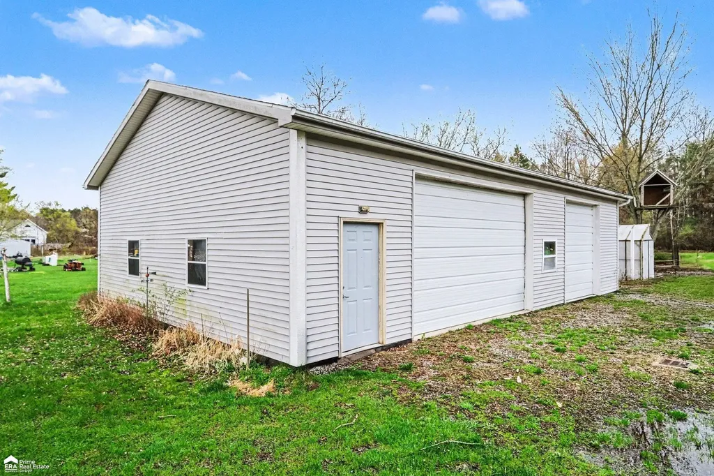 10187 Dodge Road Montrose Charter Township MI 48457