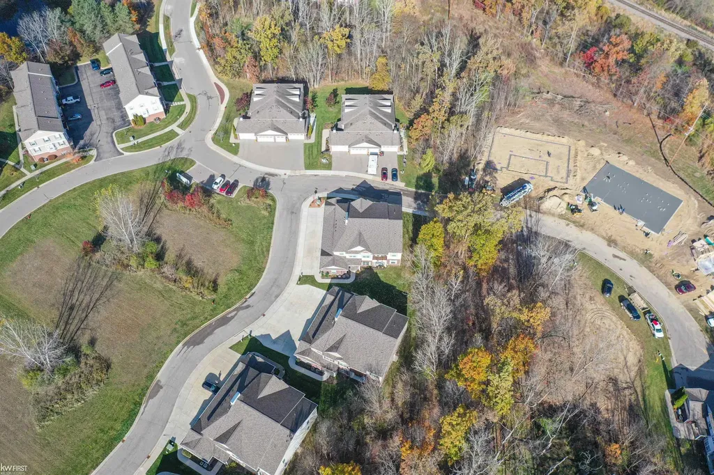895 Watercress Lane Fenton City MI 48430