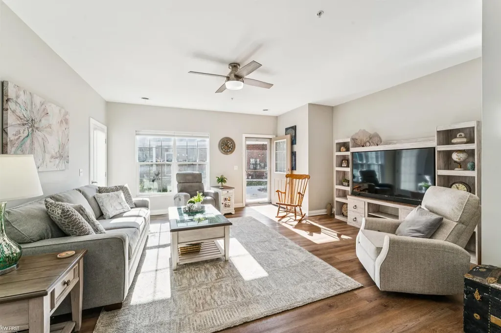 895 Watercress Lane Fenton City MI 48430