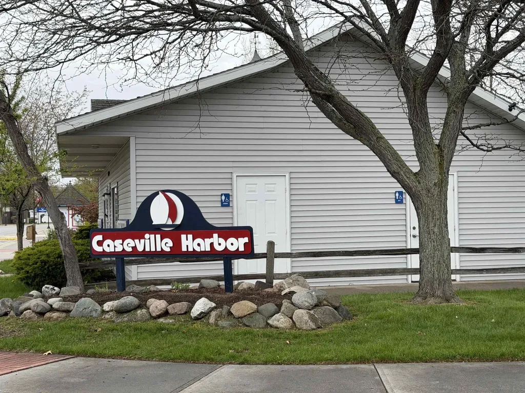 4866 Mikes Drive Caseville Township MI 48725