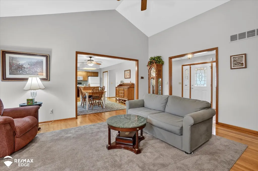 819 Village Drive Davison City MI 48423