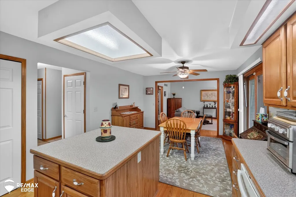 819 Village Drive Davison City MI 48423