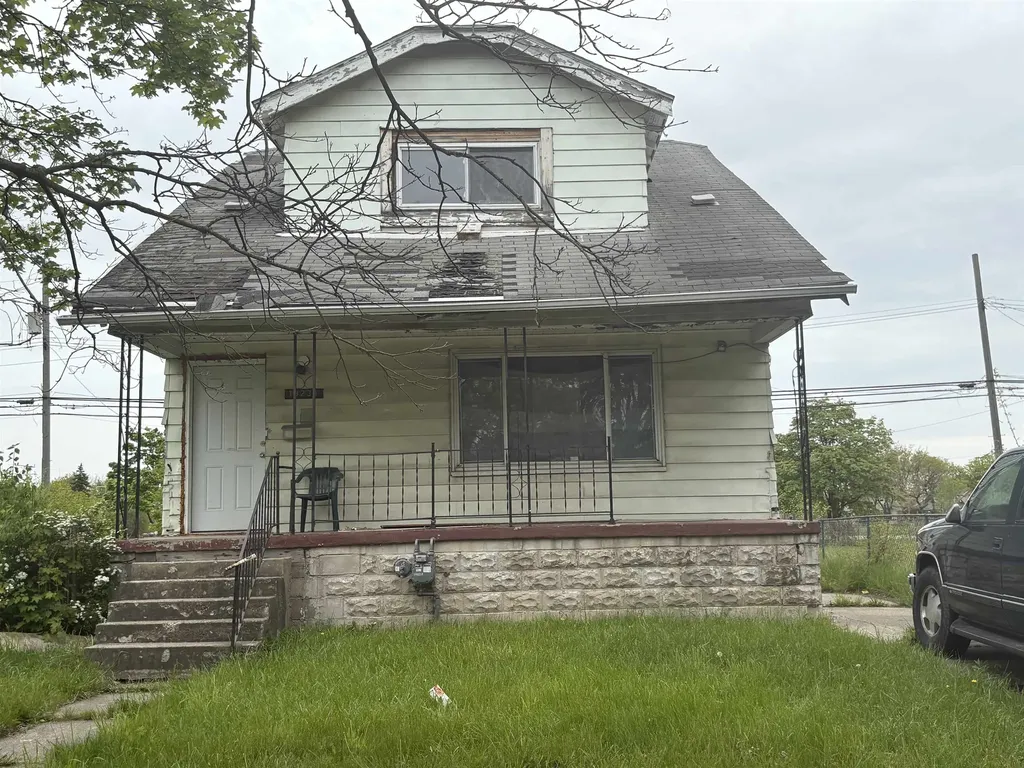19234 Omira Street Highland Park City MI 48203