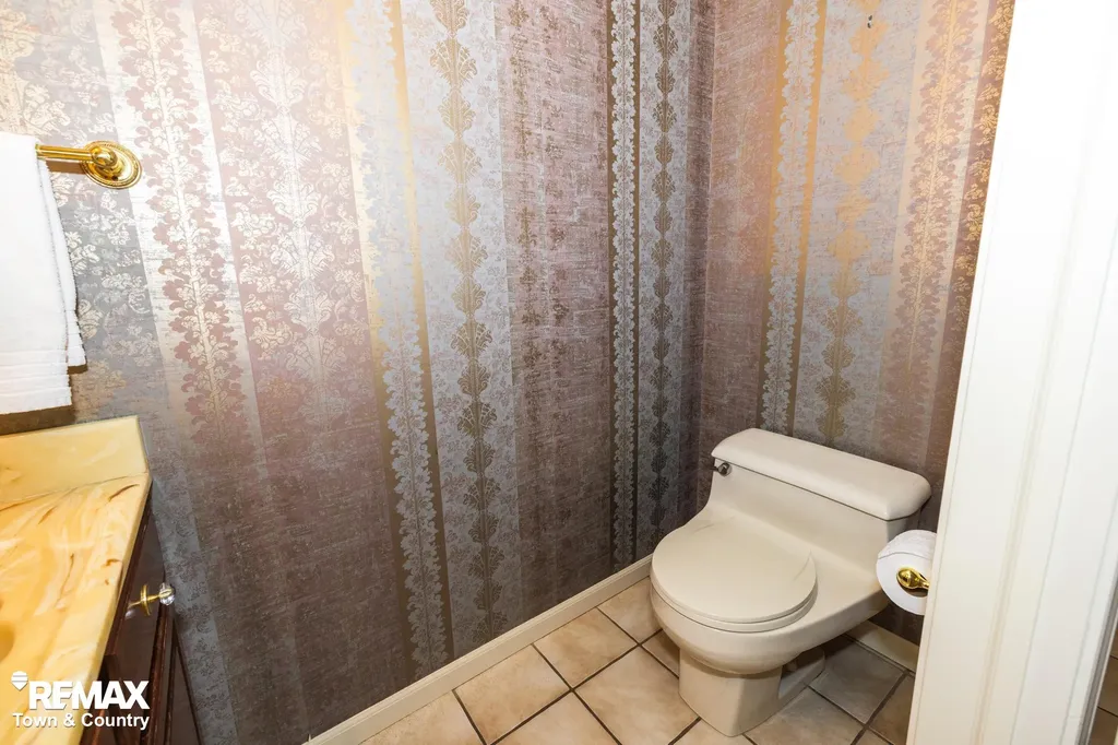6445 Hickory Hollow Court Flint Charter Township MI 48532