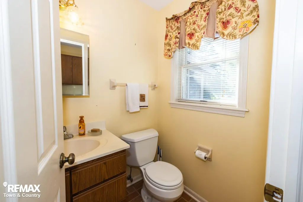 6445 Hickory Hollow Court Flint Charter Township MI 48532
