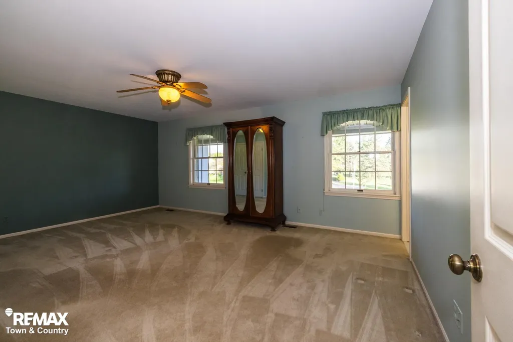 6445 Hickory Hollow Court Flint Charter Township MI 48532