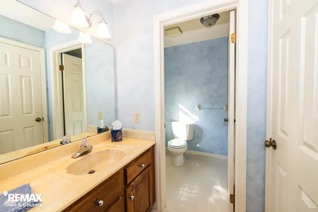 6445 Hickory Hollow Court Flint Charter Township MI 48532