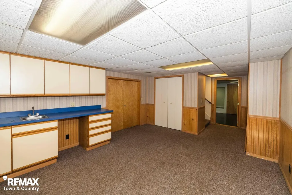 6445 Hickory Hollow Court Flint Charter Township MI 48532
