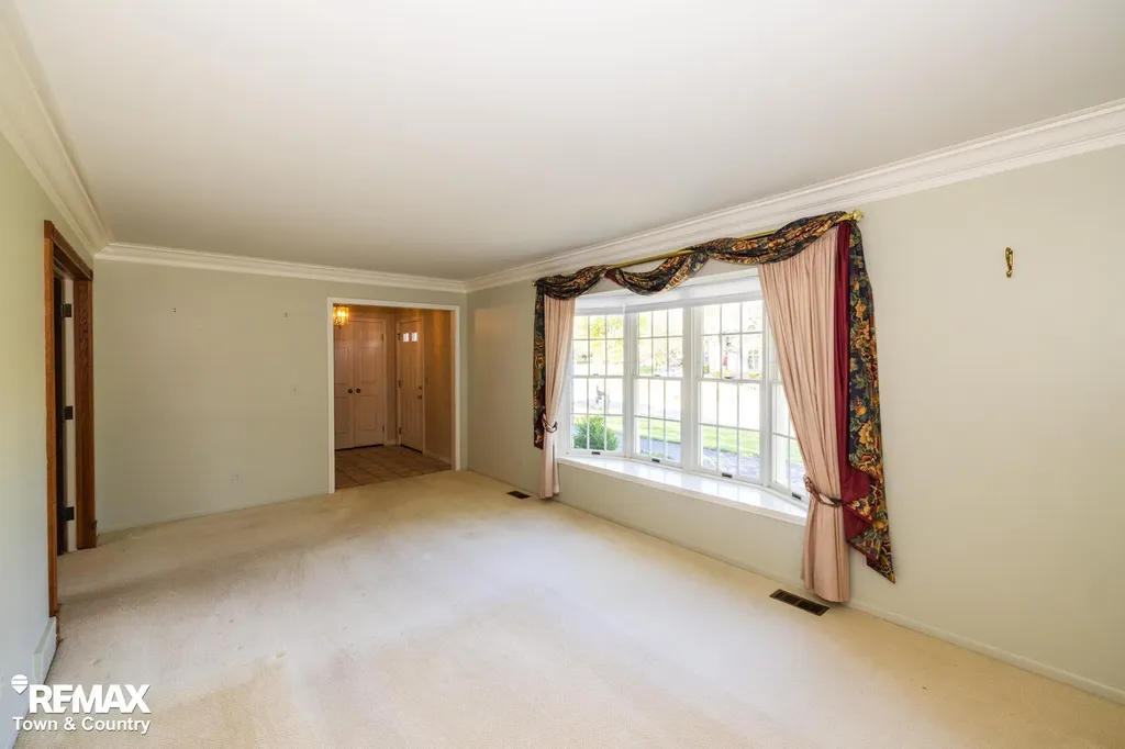 6445 Hickory Hollow Court Flint Charter Township MI 48532