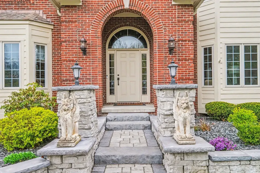 6137 Brookstone Lane Grand Blanc Charter Township MI 48439