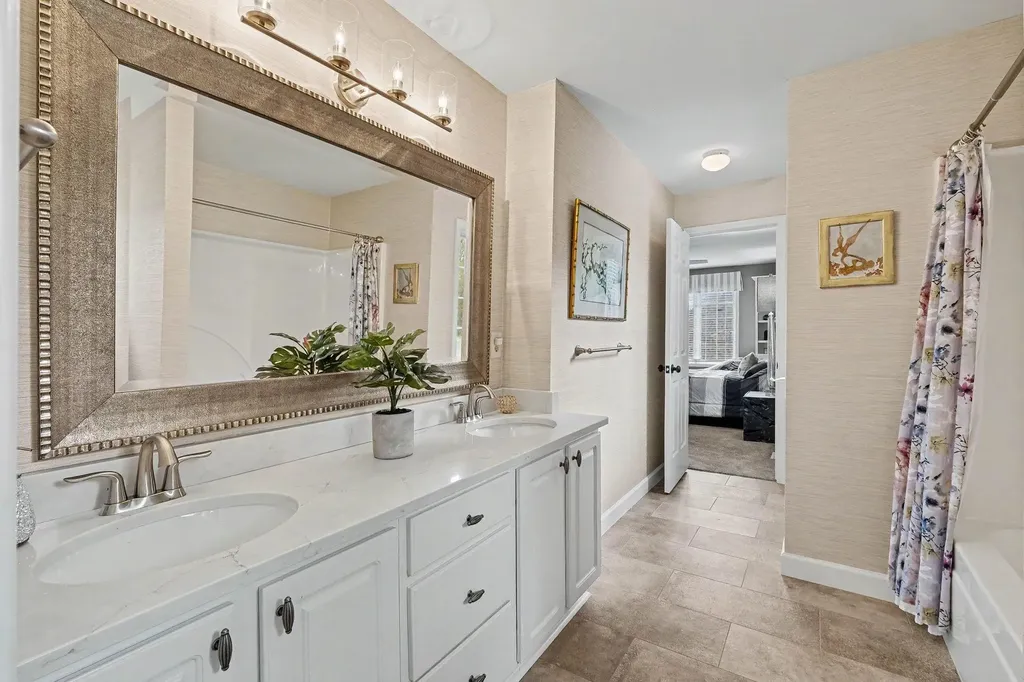 6137 Brookstone Lane Grand Blanc Charter Township MI 48439