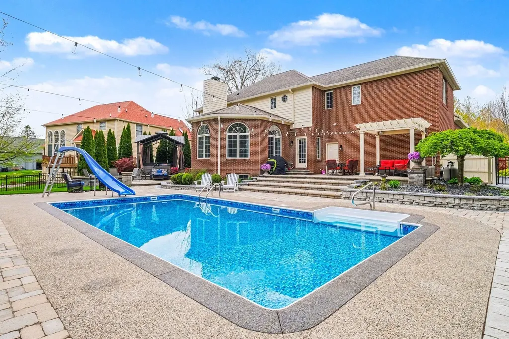 6137 Brookstone Lane Grand Blanc Charter Township MI 48439