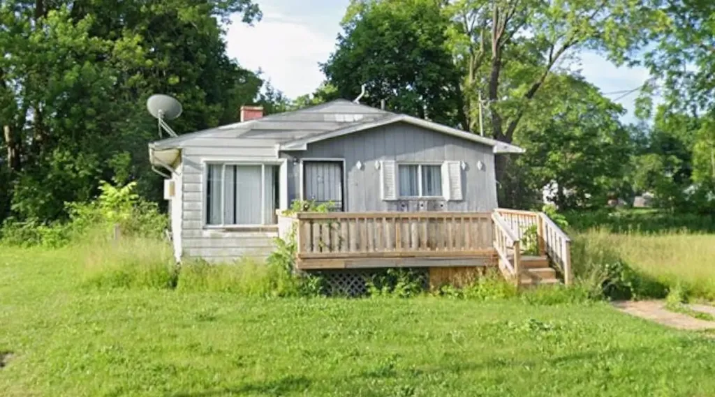 513 W York Avenue Flint City MI 48505