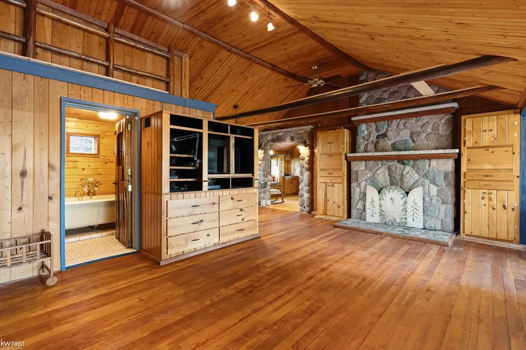 7219 Big Trail Road Rose Township MI 48442