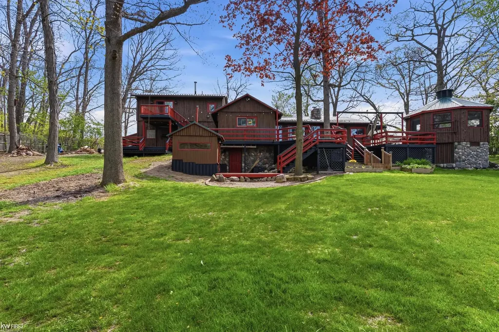 7219 Big Trail Road Rose Township MI 48442