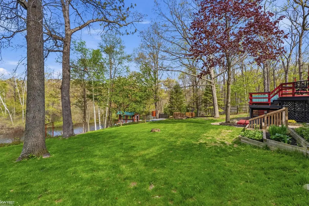 7219 Big Trail Road Rose Township MI 48442