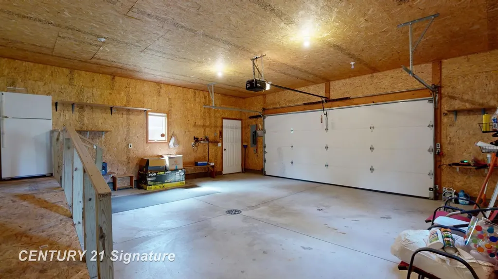 1724 Middle Point Drive Clement Township MI 48610
