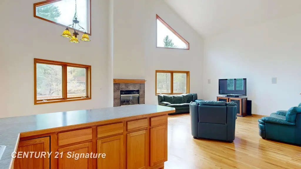 1724 Middle Point Drive Clement Township MI 48610