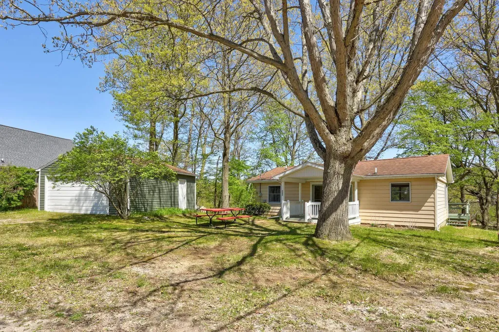 3097 Muntin Drive Millington Township MI 48746