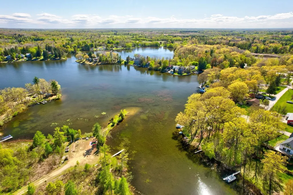 3097 Muntin Drive Millington Township MI 48746