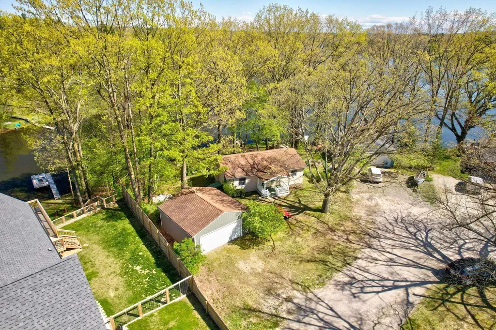 3097 Muntin Drive Millington Township MI 48746