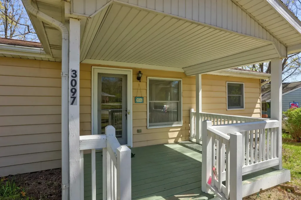 3097 Muntin Drive Millington Township MI 48746