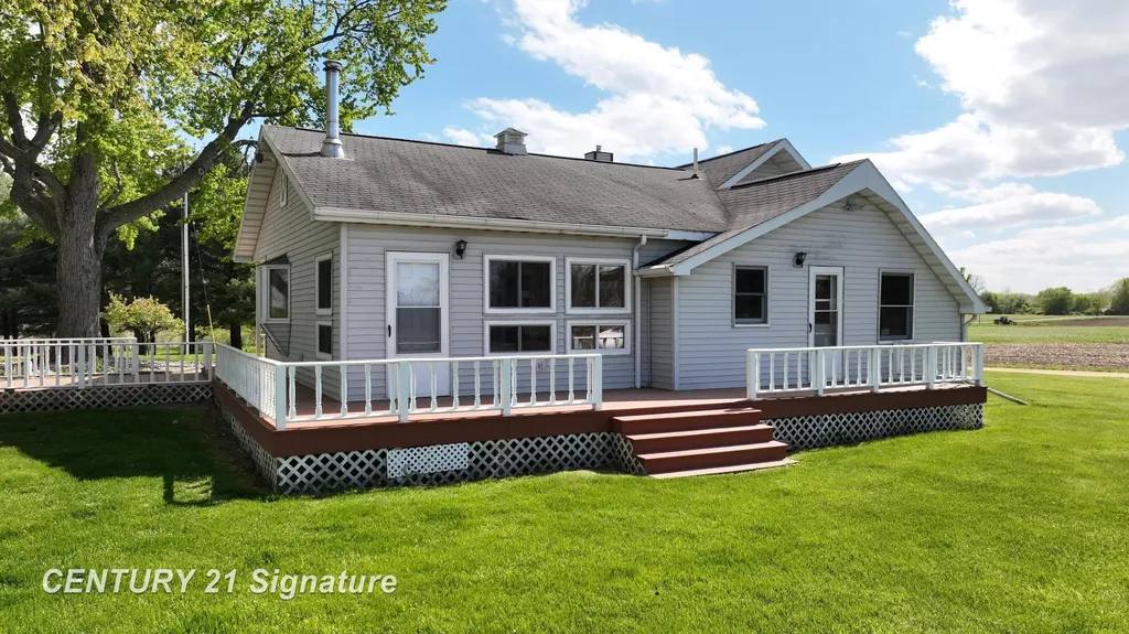 7897 S Grove Road Riley Township MI 48820