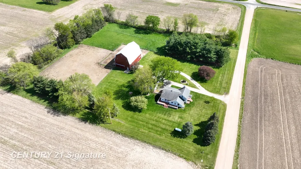 7897 S Grove Road Riley Township MI 48820