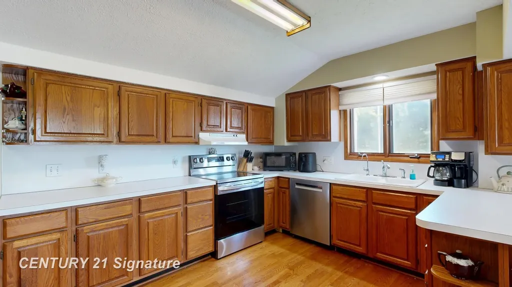 7897 S Grove Road Riley Township MI 48820