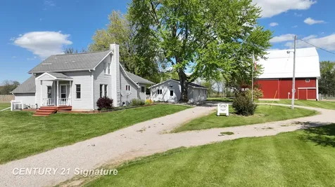 7897 S Grove Road Riley Township MI 48820