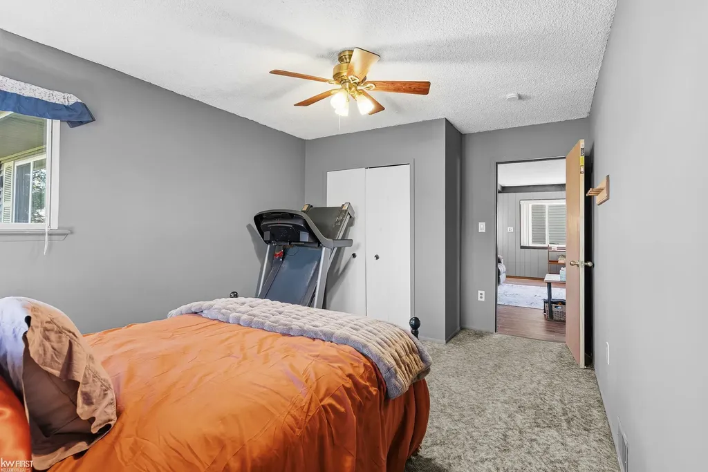 4271 W Highland Road Highland Charter Township MI 48380