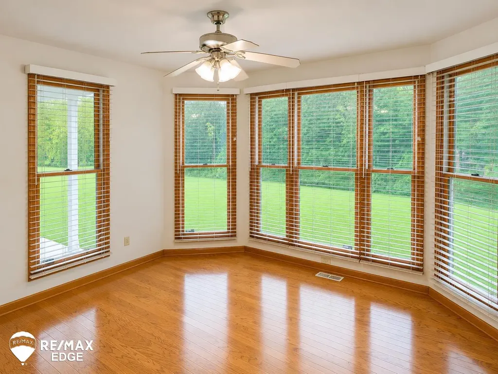 1245 W Vienna Road Vienna Charter Township MI 48420