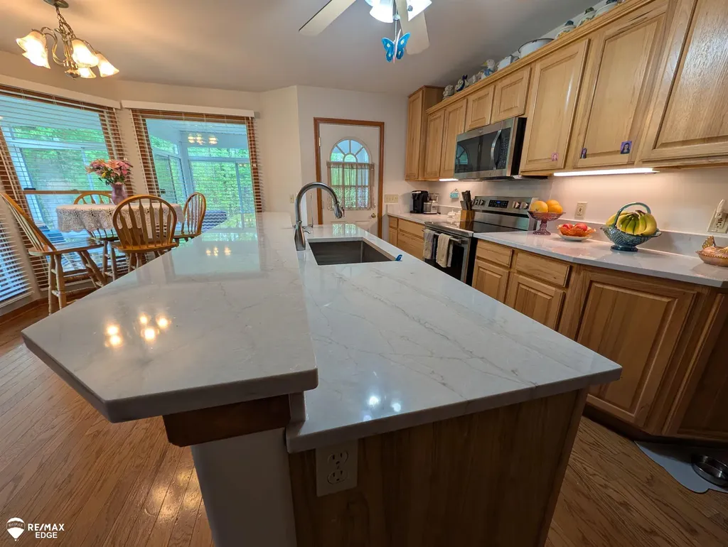 1245 W Vienna Road Vienna Charter Township MI 48420
