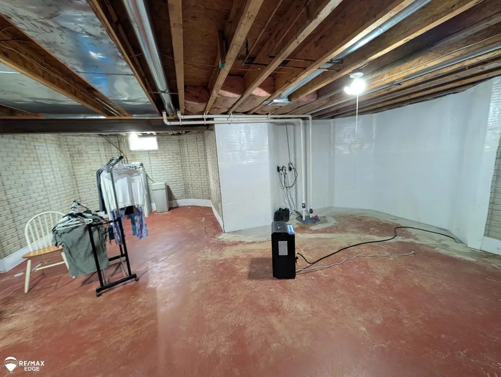 1245 W Vienna Road Vienna Charter Township MI 48420