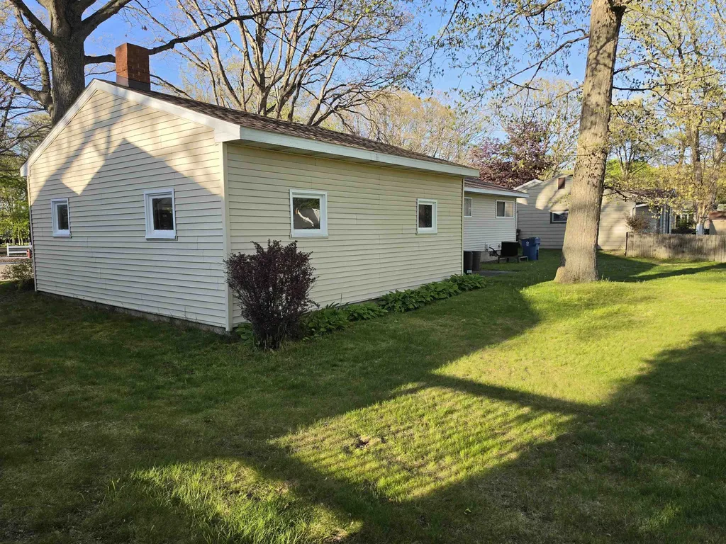 274 Alfred Street Montrose Charter Township MI 48457