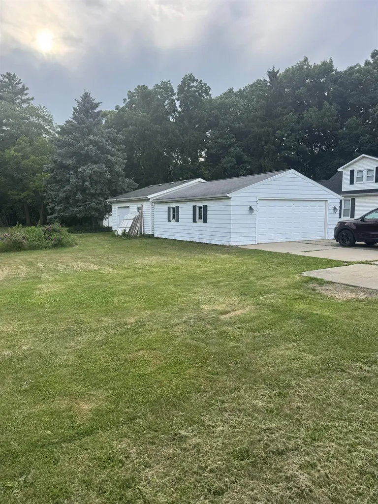 3715 N M-52 Road Rush Township MI 48867