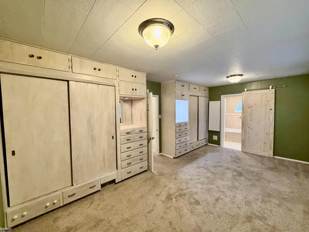 518 Oak Street Mt. Morris City MI 48458
