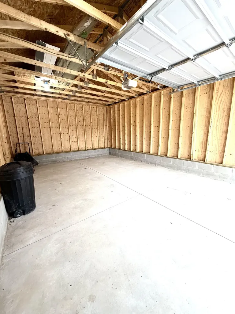 1420 Mintola Avenue Flint Charter Township MI 48532