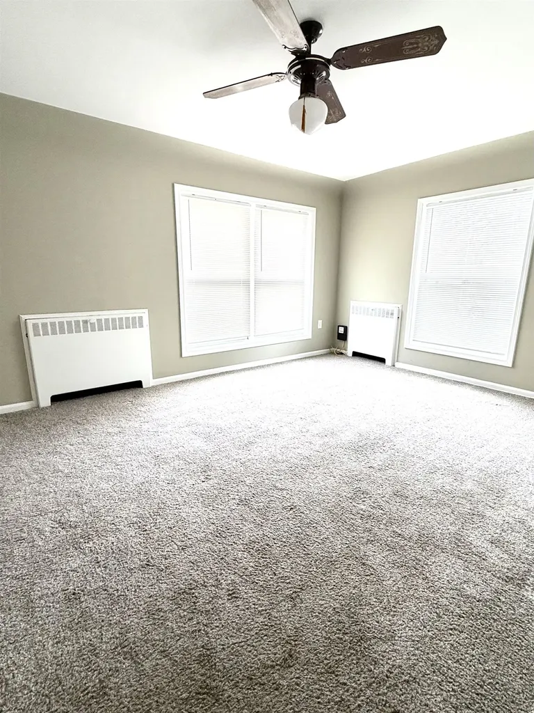 1420 Mintola Avenue Flint Charter Township MI 48532