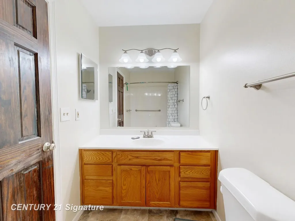 2148 Painted Post Drive Flushing Charter Township MI 48433