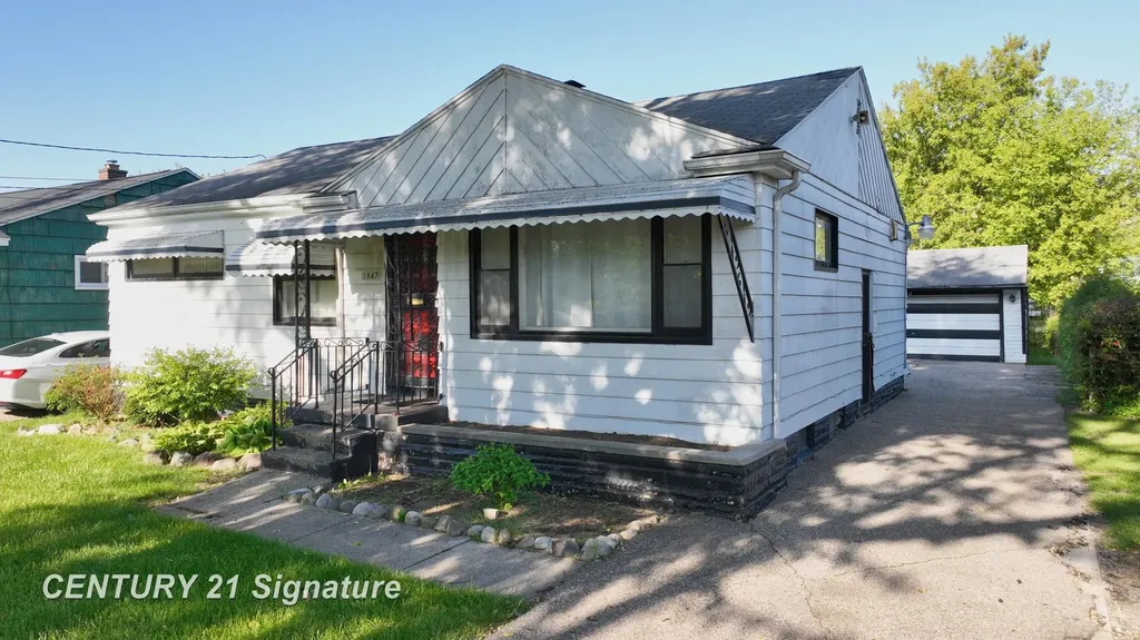 1847 Barks Street Flint City MI 48503