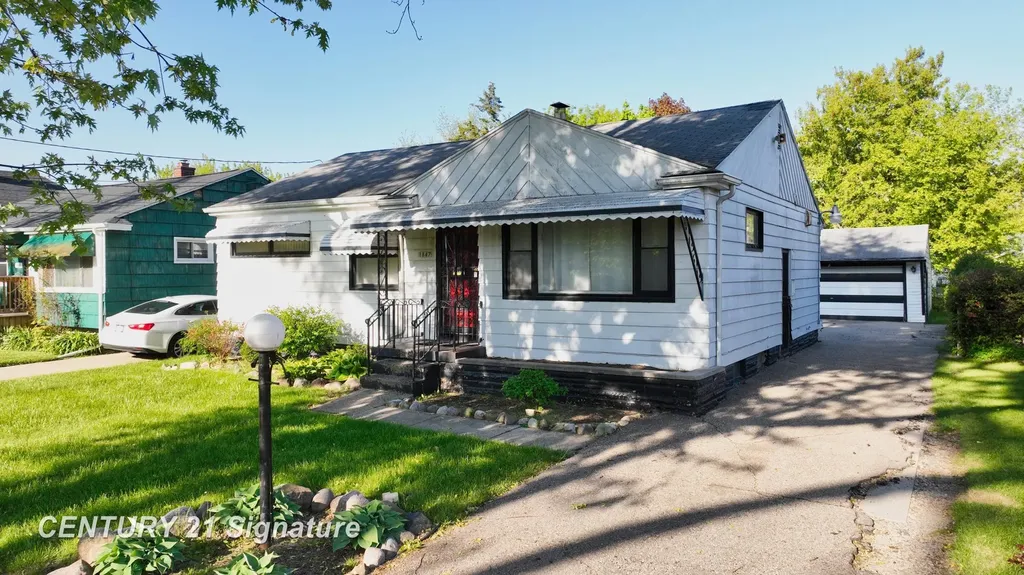 1847 Barks Street Flint City MI 48503
