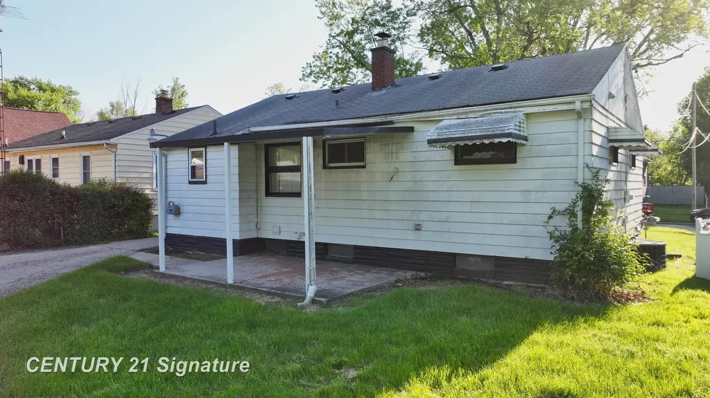1847 Barks Street Flint City MI 48503